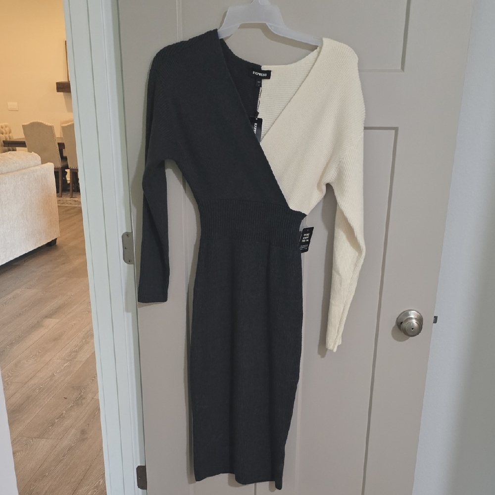Forever 21 Black and Blue Asymmetrical Sheath Dress